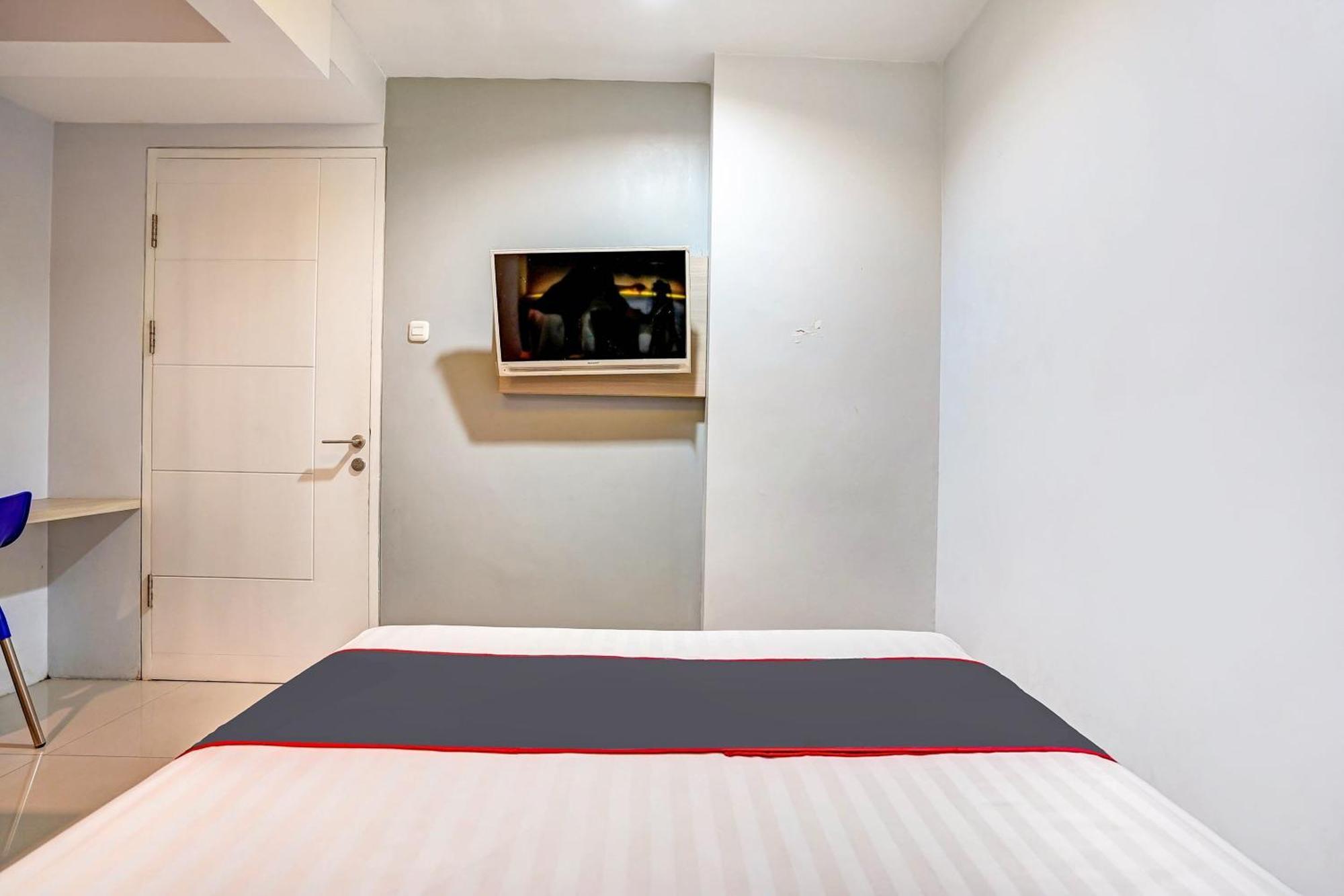 Capital O 90888 Bintang Diponggo Residence Σουραμπάγια Εξωτερικό φωτογραφία